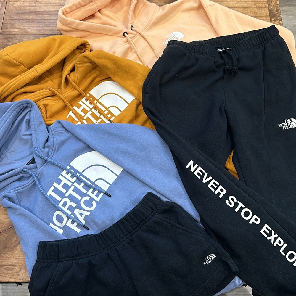 Bundle of Women’s The North Face Tops & Bottoms